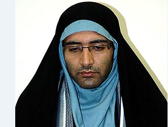 یک محکوم فتنه ۸۸ و ایده&zwnj;پرداز براندازی جمهوری اسلامی در فضای مجازی مهمان شورای شهر تهران شد/ میلانی؛ دعوت کننده از مرد مقنعه به سر فتنه&zwnj;گر
