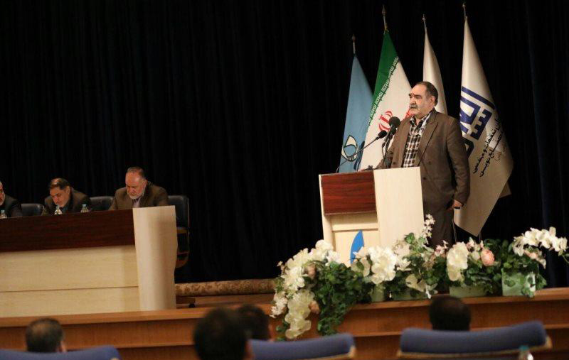 سرمایه گذاران نباید برای آغاز فعالیت در ادارات سرگردان شوند