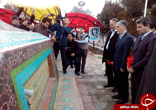 حضور وزیر فرهنگ وارشاد اسلامی در گلزار شهدای ارومیه