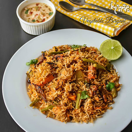 طرز تهیه انواع پلو&zwnj;های مخلوط بدون گوشت