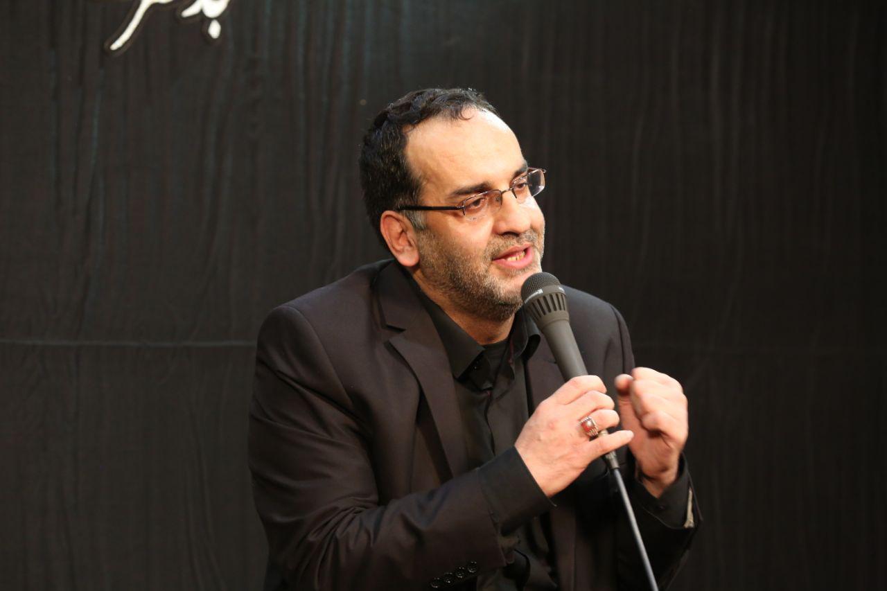 گزارش تصویری از عزاداری شب سوم دهه فاطمیه مسجد سیدالشهدا (ع)