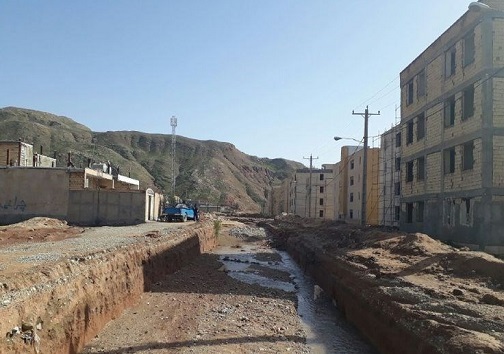 خسارات جبرانناپذیری سیلاب به شهر پلدختر / خیابان ولیعصر به زیر آب میرود! خسارات جبرانناپذیری سیلاب به شهر پلدختر / خیابان ولیعصر به زیر آب میرود!