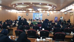 استفاده از نقش آموزشی بانوان برای حفاظت از محیط زیست