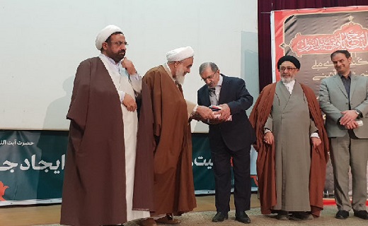 اختتامه کنگره دوسالانه شعر آیینی واعظ قزوینی