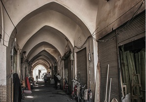 بازارکهنه قم می تواند به بارچه صنایع دستی تبدیل شود/یکی از مهم ترین دغدغه های شهر راهنمایی زائران ومسافران است
