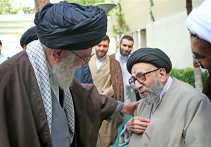 تمجید بی سابقه&zwnj;ی مقام معظم رهبری از آیت الله خسروشاهی / ایشان فیلسوفِ متدینِ مقدس بودند!