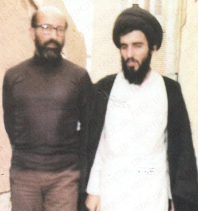 تصاویر کمتر دیده شده از دوران حیات آیتالله هاشمی شاهرودی تصاویر کمتر دیده شده از دوران حیات آیتالله هاشمی شاهرودی
