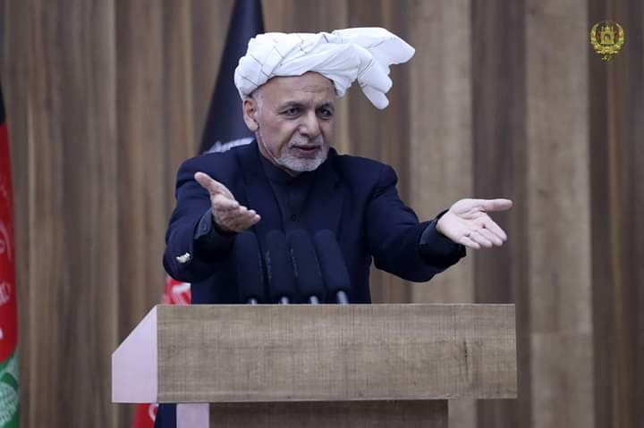 اشرف غنی:  ادارات ما هنوز در قرن ۱۹ و ۲۰ قرار دارند!