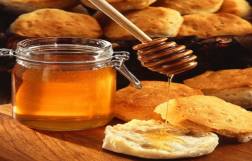 با این مایع شیرین 6 بیماری را درمان کنید/نفخ را با این سبزی از بین ببرید/خوراکی مفید برای از بین بردن جوش صورت