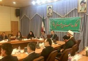 جشن چهلمین سالگرد پیروزی انقلاب اسلامی مردمی برگزار شود