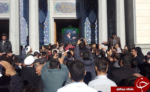 تشیع پیکر آیت الله هاشمی شاهرودی در حرم حضرت معصومه/ پیکر آیت الله هاشمی شاهرودی وارد مسجد امام حسن عسگری قم شد