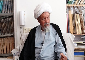 عیادت وزیر اطلاعات و معاون رئیس‌جمهور از آیت‌الله مؤمن