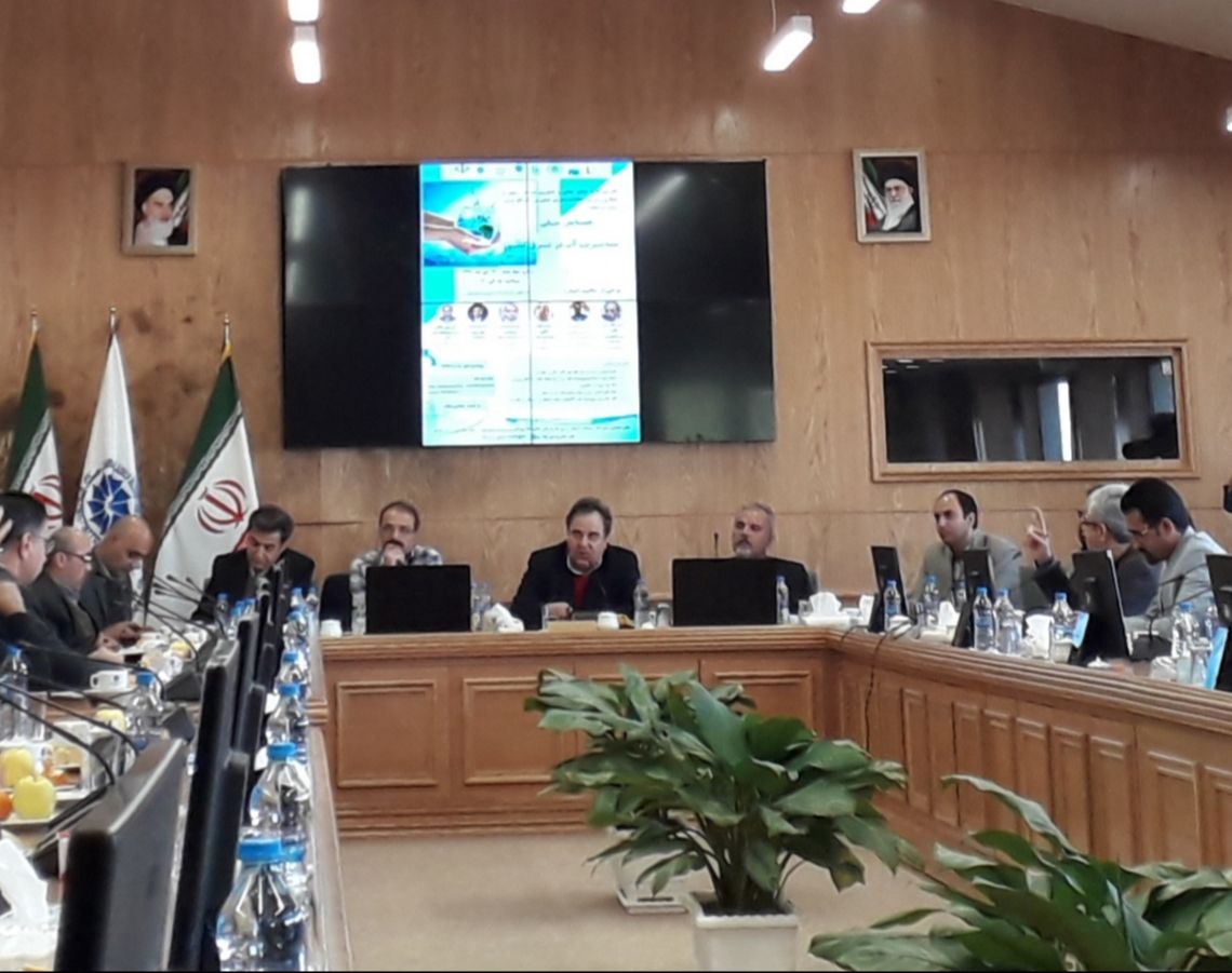 توجه به راهکارهای توسعه صادرات محصولات کشاورزی/ سیاست های حمایتی از صادر کنندگان محصولات کشاورزی