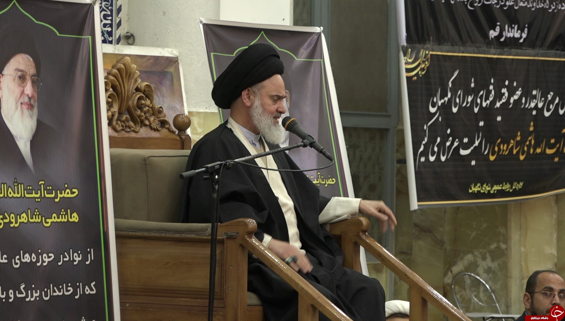 مراسم بزرگداشت آیت&zwnj;الله هاشمی&zwnj;شاهرودی در قم برگزار شد