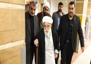 عیادت آیت‌الله جنتی از آیت‌الله مؤمن