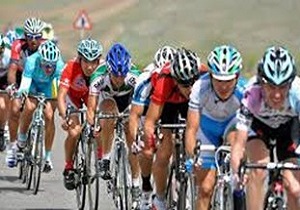 درخشش 4 نشان قهرمانی بر گردن رکاب زنان قم