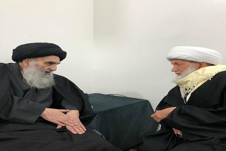 ديدار آیت&zwnj;الله سیستانی با آیت&zwnj;الله شیخ عیسی قاسم در نجف اشرف