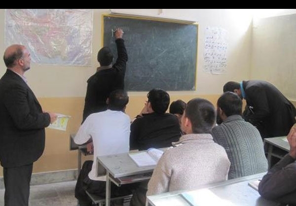 ۳۹ سال از سواد آموزی در ایران/از تشکیل نهضت سواد آموزی تا جایگاه ایران در سوادآموزی در مقایسه با جهان