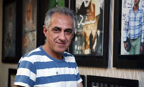 کارگردان فیلم سینمایی «دشت ارغوانی» نمایش «شکلک» را روی صحنه می‌برد