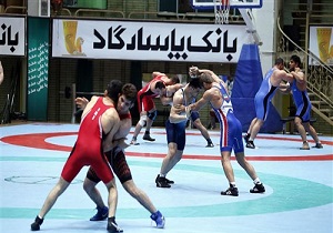 محمد بنا فرنگی کاران با به خط کرد