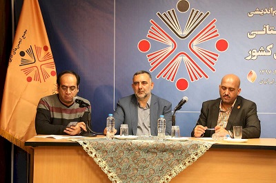 اتفاقات مهم ادبی کشور باید به دست انجمن&zwnj;های ادبی خلق شود