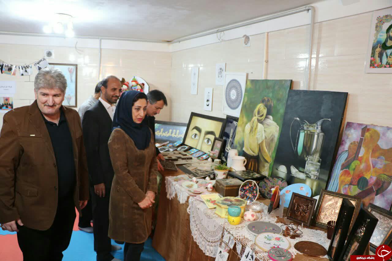 برپایی نمایشگاه صنایع دستی بانوان کونگ فو کار در رفسنجان