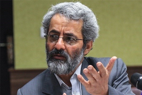 حماسه ۹ دی شروع یک همگرایی در جامعه بود/ تحریم&zwnj;های اقتصادی با برهم خوردن انسجام در کشور&nbsp;تشدید شد