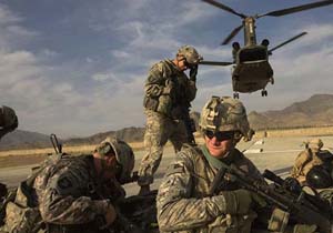 پژوهشگر آمریکایی: هنوز درباره خروج نظامیان آمریکا از افغانستان تصمیمی گرفته نشده است