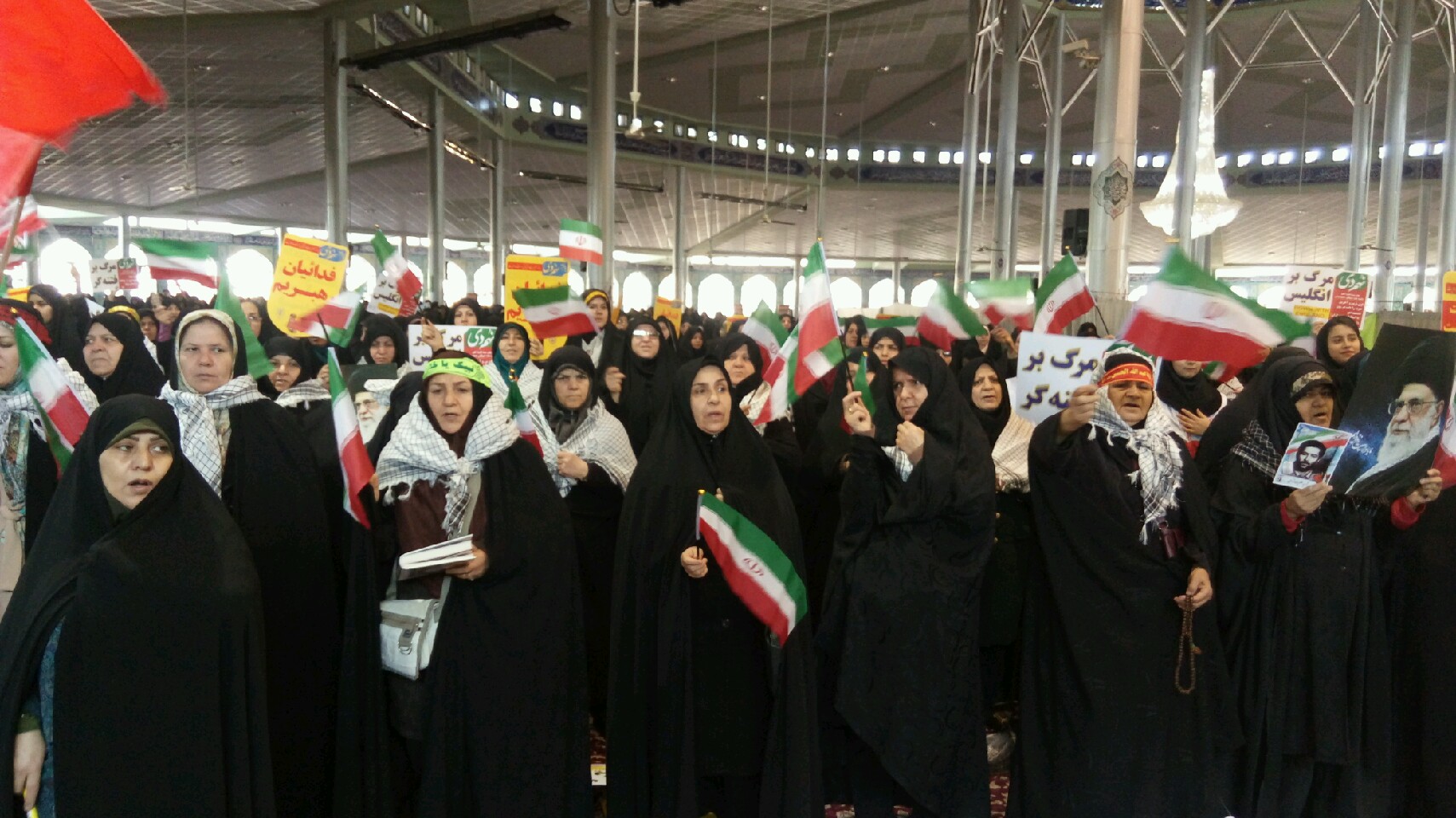 همایش گسترده ۹ دی در سراسر استان مرکزی + عکس