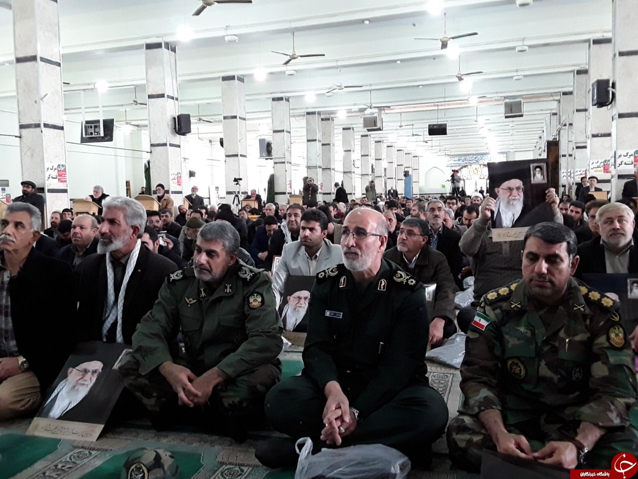برگزاری مراسم باشکوه ۹ دی +تصاویر از سراسر استان کرمانشاه برگزاری مراسم باشکوه ۹ دی +تصاویر از سراسر استان کرمانشاه