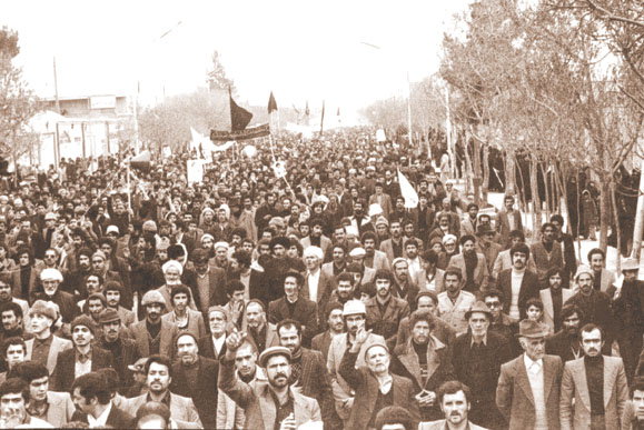 در یکشنبه خونین مشهد چه گذشت؟ /۱۰ دی سکانسی پر التهاب از انقلاب اسلامی