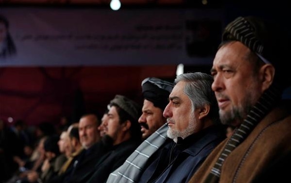 عدم استعفای عبدالله و محقق، بحران حقوقی و سرگردانی کمیسیون انتخابات