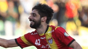 بازیکن فولاد به خاطر پرسپولیس محاکمه می‌شود