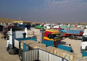 صادرات کالا از بازارچه مرزی سومار از سوی طرف عراقی متوقف شده است