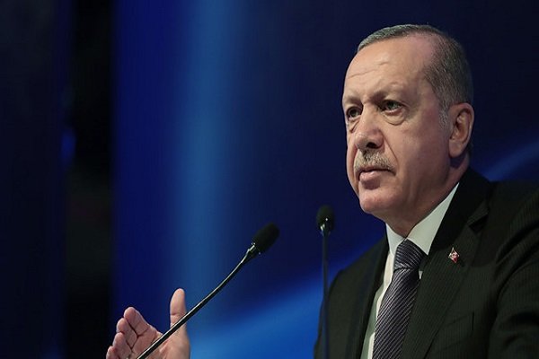 اردوغان: در صورت عدم تعهد آمریکا، آماده انجام عملیات در سوریه هستیم