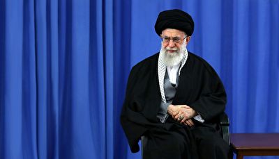 مروری بر توصیه&zwnj;های رهبر انقلاب درباره چگونگی استفاده از فضای مجازی + فیلم