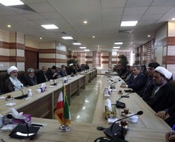 رسالت تبلیغات اسلامی  بر روی نهاد های انقلابی است