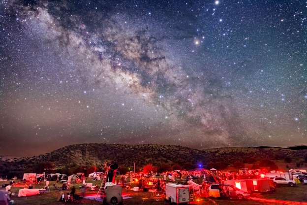 نمای کهکشان راه شیری در آسمان کشور&zwnj;های مختلف جهان+تصاویر