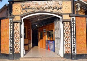 تبدیل درمانگاه پوستچی به بیمارستان تخصصی و فوق تخصصی