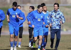 گنکالوس پا به توپ شد
