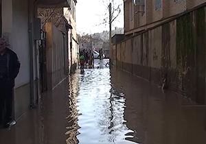 خسارت سیل به خانه‌های مردم در استان لرستان + فیلم