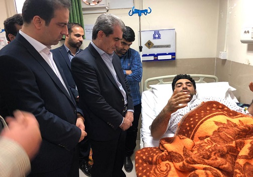 عیادت مدیرکل آموزش و پرورش خوزستان از معاون مضروب هنرستان حمیدیه