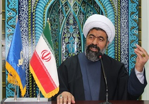 خبرنگاران تاریخ نگاران کشور هستند