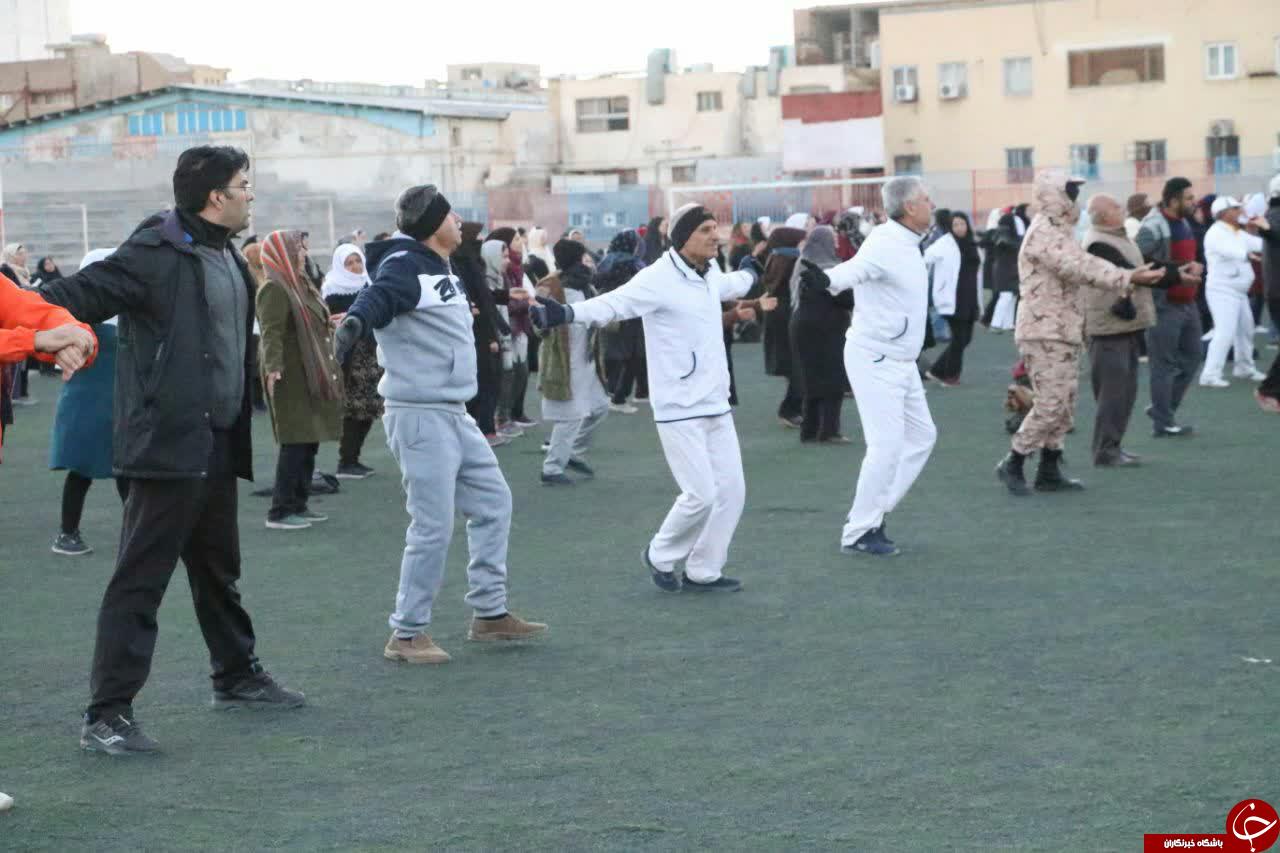 همایش یک هزار نفری ورزش صبحگاهی در کرمان + تصاویر همایش یک هزار نفری ورزش صبحگاهی در کرمان + تصاویر