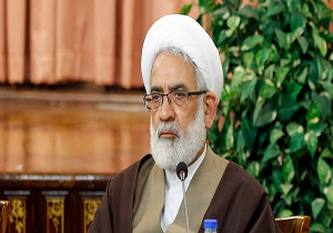 پرتاب ماهواره ظفر در سال آینده/&zwnj;محموله ۳۰ تنی کیک زرد به تاسیسات هسته&zwnj;ای اصفهان رسید/
