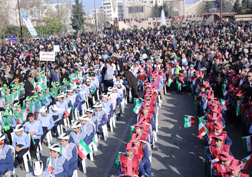 برگزاری همایش بزرگ خانوادگی استان مازندران با رویکرد امید اجتماعی +تصاویر برگزاری همایش بزرگ خانوادگی استان مازندران با رویکرد امید اجتماعی +تصاویر