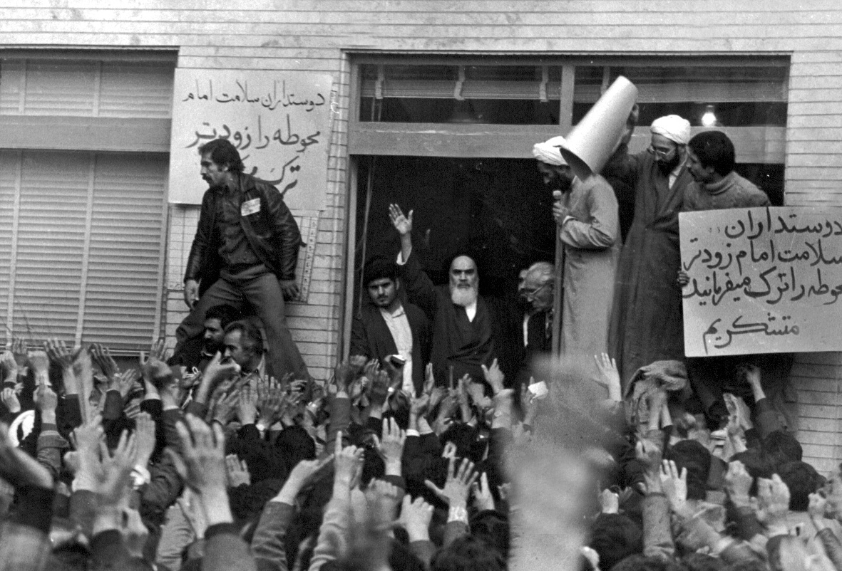 راز غیبت آیت&zwnj;الله خامنه&zwnj;ای هنگام سخنرانی امام خمینی (ره) چه بود؟