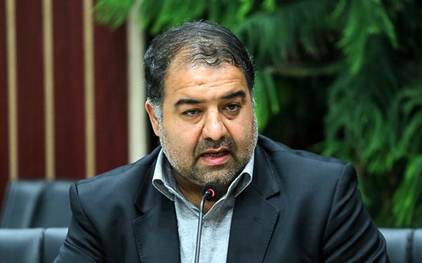 برون سپاری کارها در شهرداری با این همه نیروی مازاد بی‌معنی است