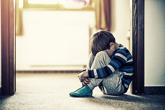 رفتار والدین چه تاثیری بر رشد مغزی کودک دارد؟