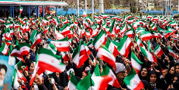 معمای ۴۰ ساله دلایل پیروزی انقلاب اسلامی در ذهن متفکران غربی